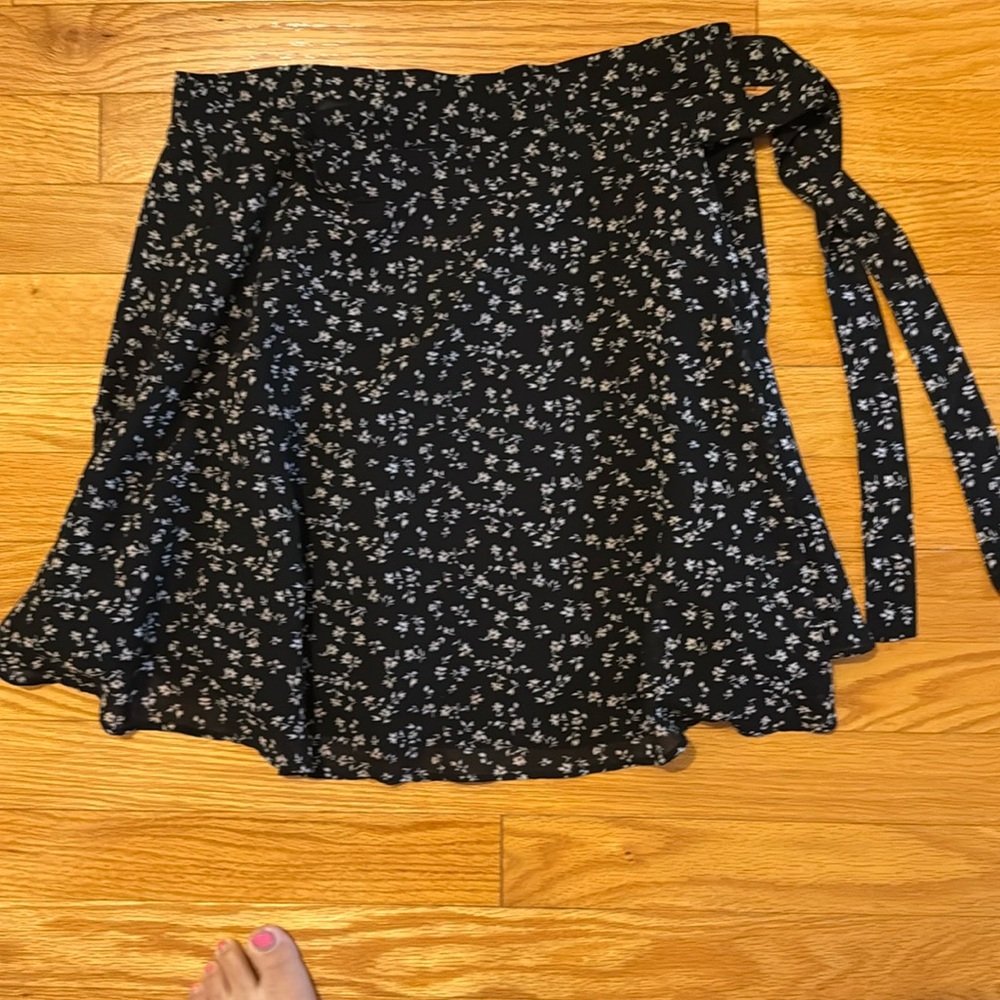 Black floral skirt